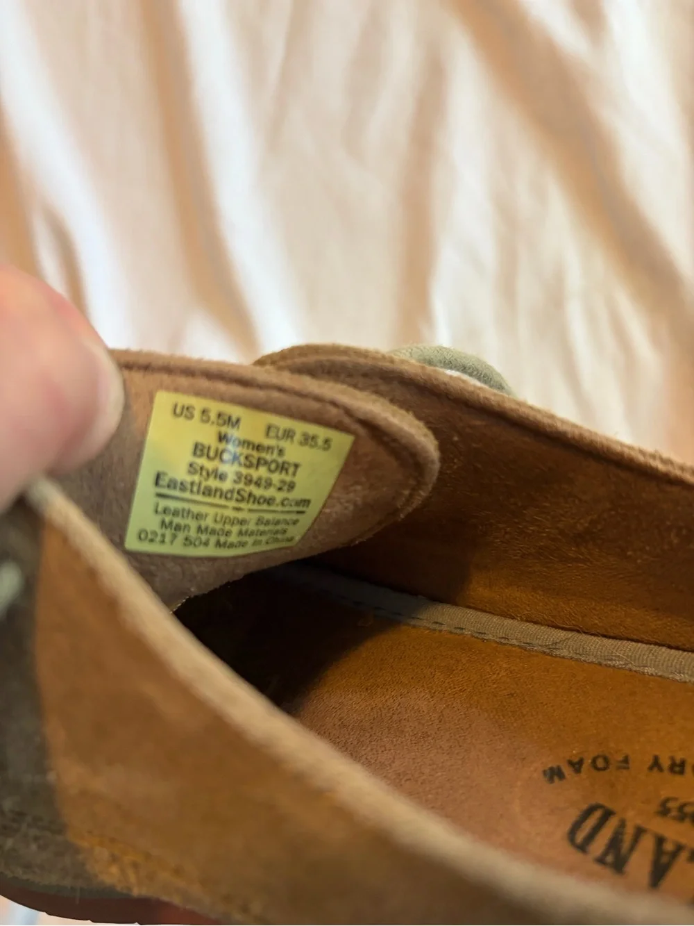 Eastland buckport tan